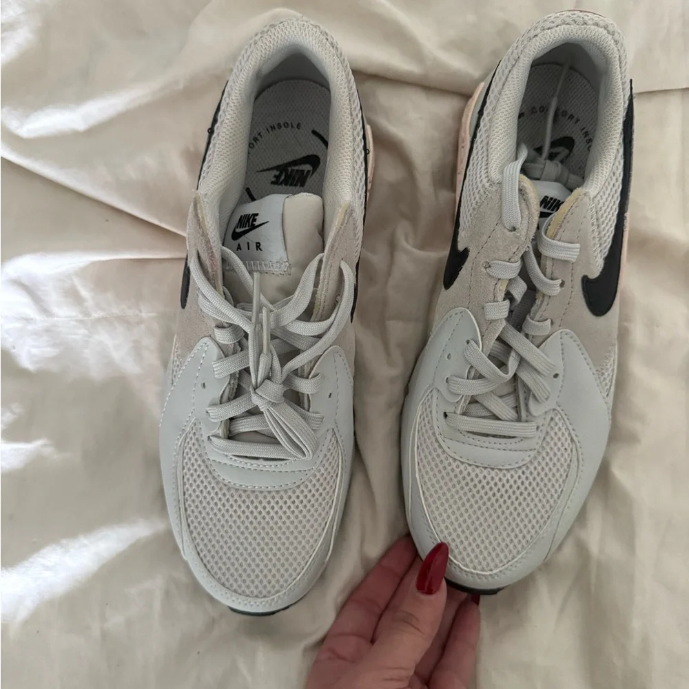 Nike Air Max Women's Sneakers - Light Pink and Gray - Picture 2 of 5